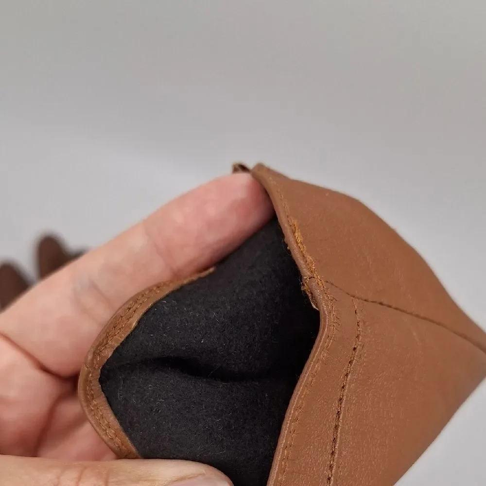 Elegant Brown Leather Gloves